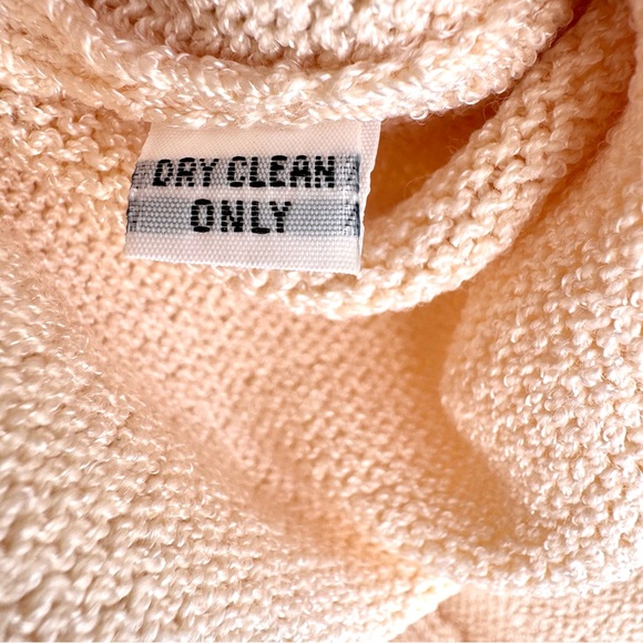 ST. JOHN Evening Wool Blend Knit Ivory Elasticized Midi Skirt Women’s Size 4 - Picture 9 of 9